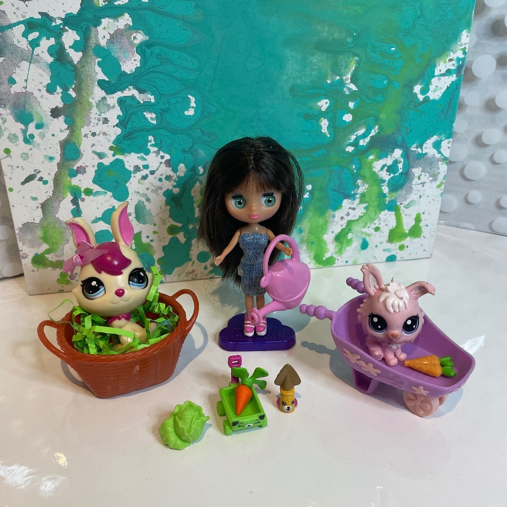 Littlest Pet Shop Blythe with 🥕Easter Bunny set